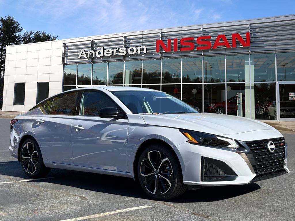 new 2025 Nissan Altima car, priced at $28,000