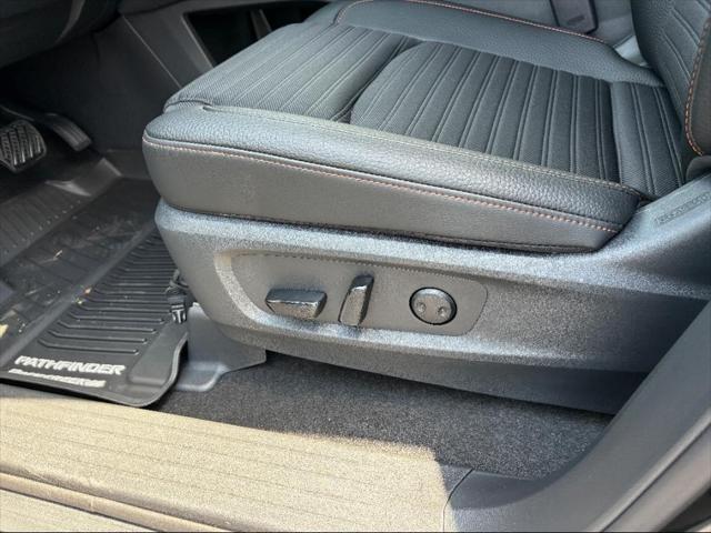 new 2025 Nissan Pathfinder car, priced at $44,073