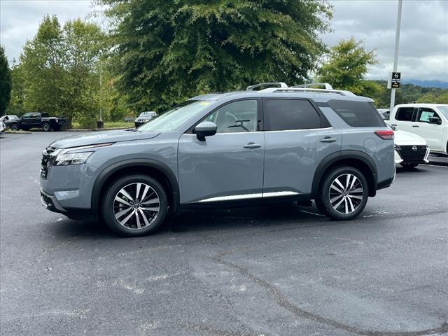 new 2024 Nissan Pathfinder car, priced at $50,016