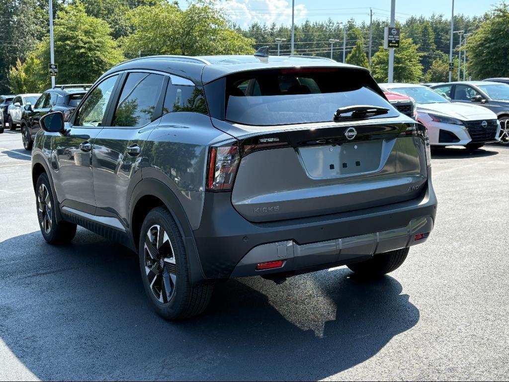 new 2025 Nissan Kicks car, priced at $27,292