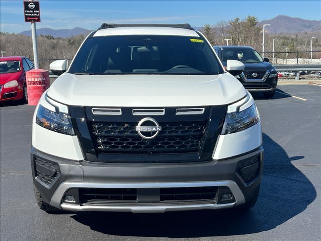 new 2025 Nissan Pathfinder car, priced at $45,675