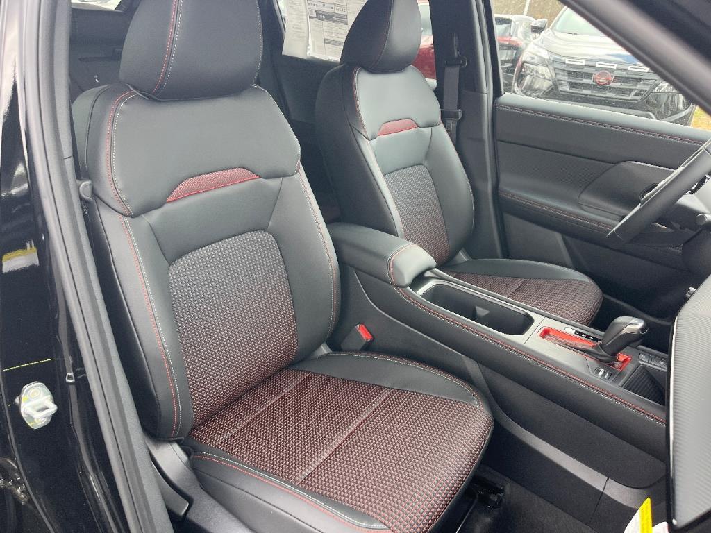 new 2025 Nissan Kicks car, priced at $27,848