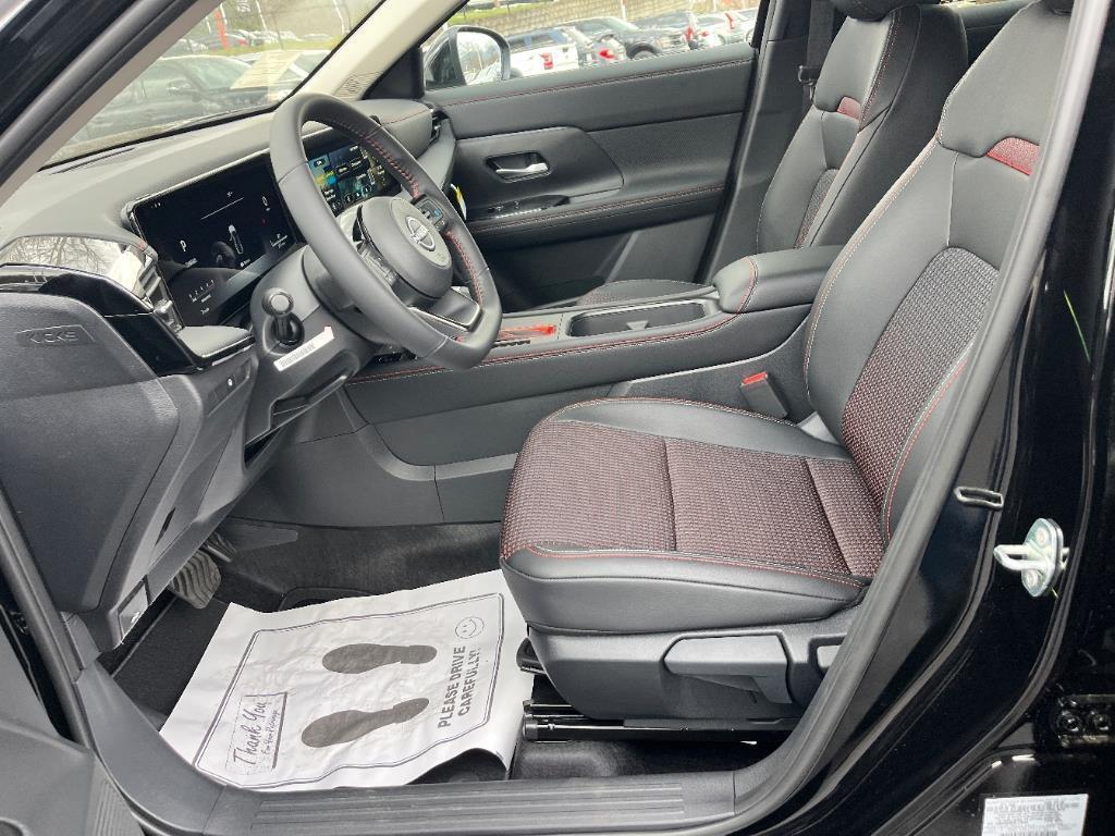 new 2025 Nissan Kicks car, priced at $27,848