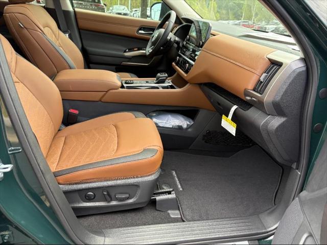 new 2025 Nissan Pathfinder car, priced at $50,589