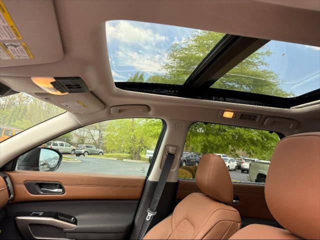 new 2025 Nissan Pathfinder car, priced at $50,589