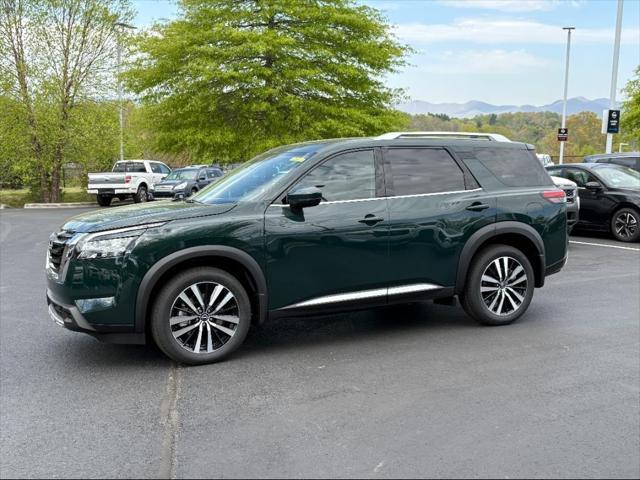 new 2025 Nissan Pathfinder car, priced at $50,589