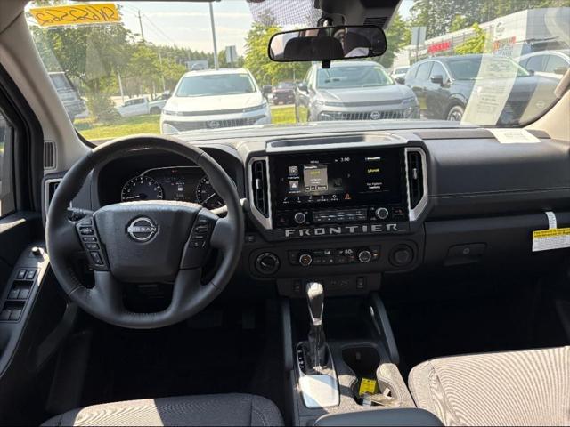 new 2025 Nissan Frontier car, priced at $39,205