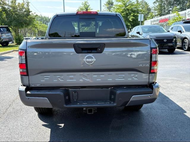 new 2025 Nissan Frontier car, priced at $39,205