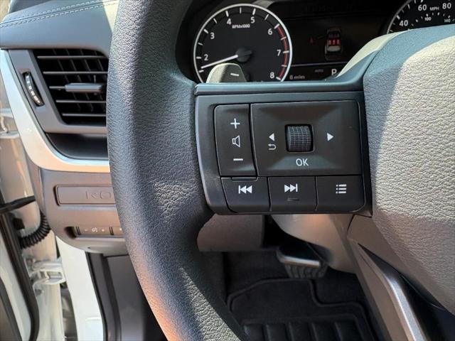 new 2025 Nissan Rogue car, priced at $30,909