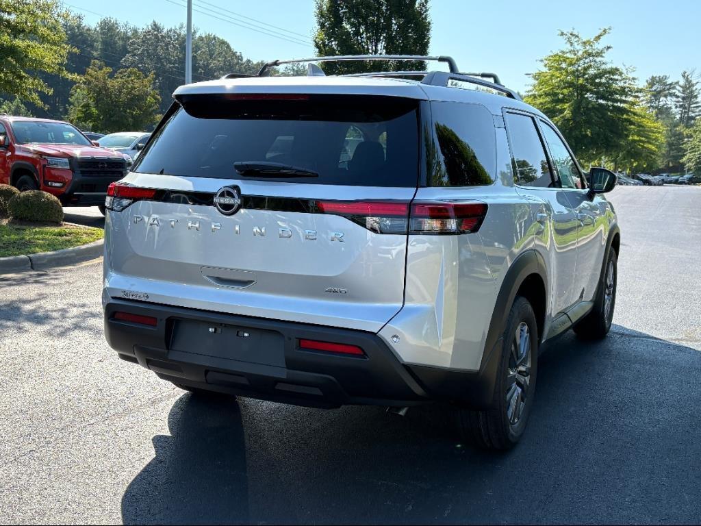 new 2025 Nissan Pathfinder car, priced at $36,184