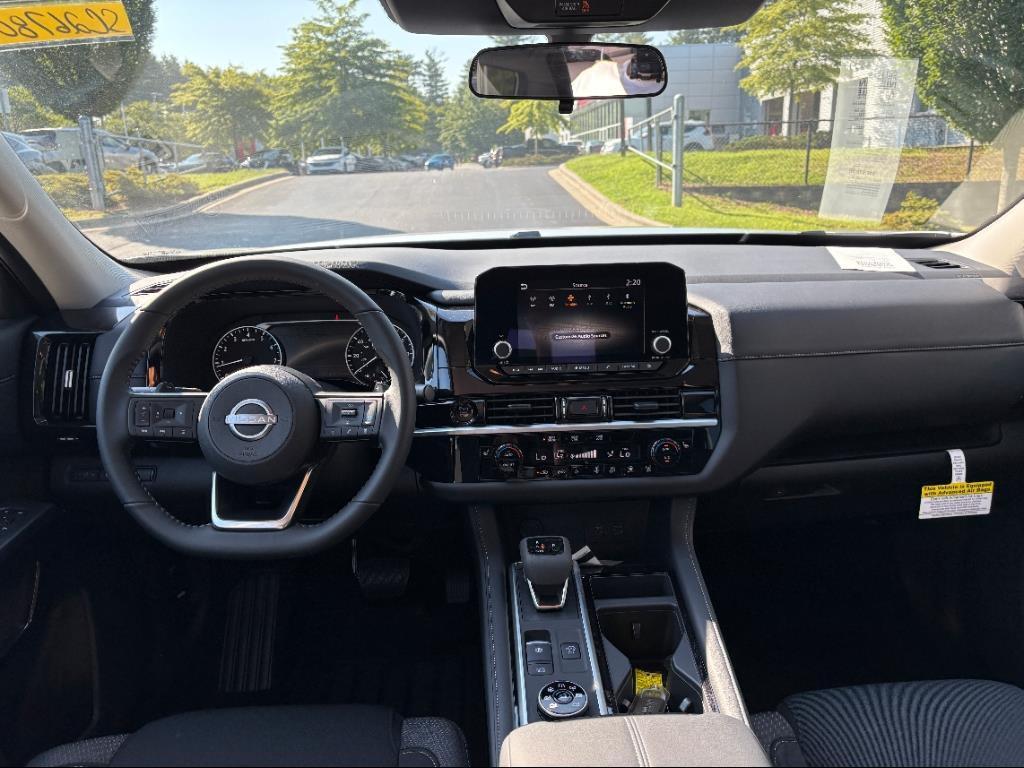 new 2025 Nissan Pathfinder car, priced at $36,184