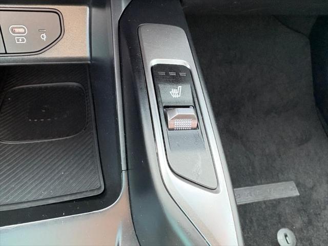 used 2024 Kia Sorento car, priced at $35,184
