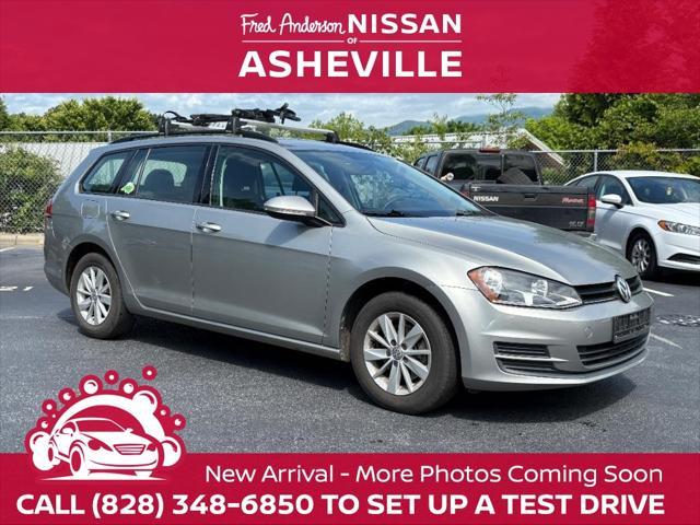 used 2017 Volkswagen Golf SportWagen car, priced at $14,914