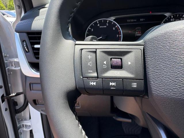 new 2025 Nissan Rogue car, priced at $32,640