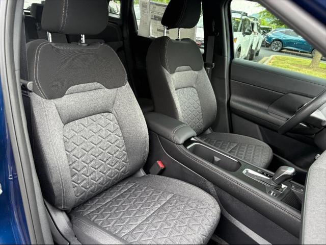 new 2025 Nissan Kicks car, priced at $26,555
