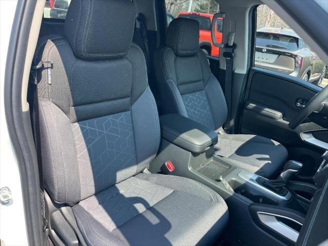 new 2025 Nissan Frontier car, priced at $40,538