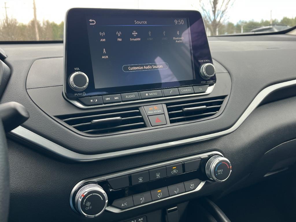 new 2025 Nissan Altima car, priced at $27,506