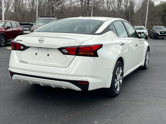 new 2025 Nissan Altima car, priced at $27,284