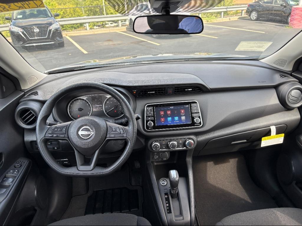 new 2025 Nissan Kicks car, priced at $23,338