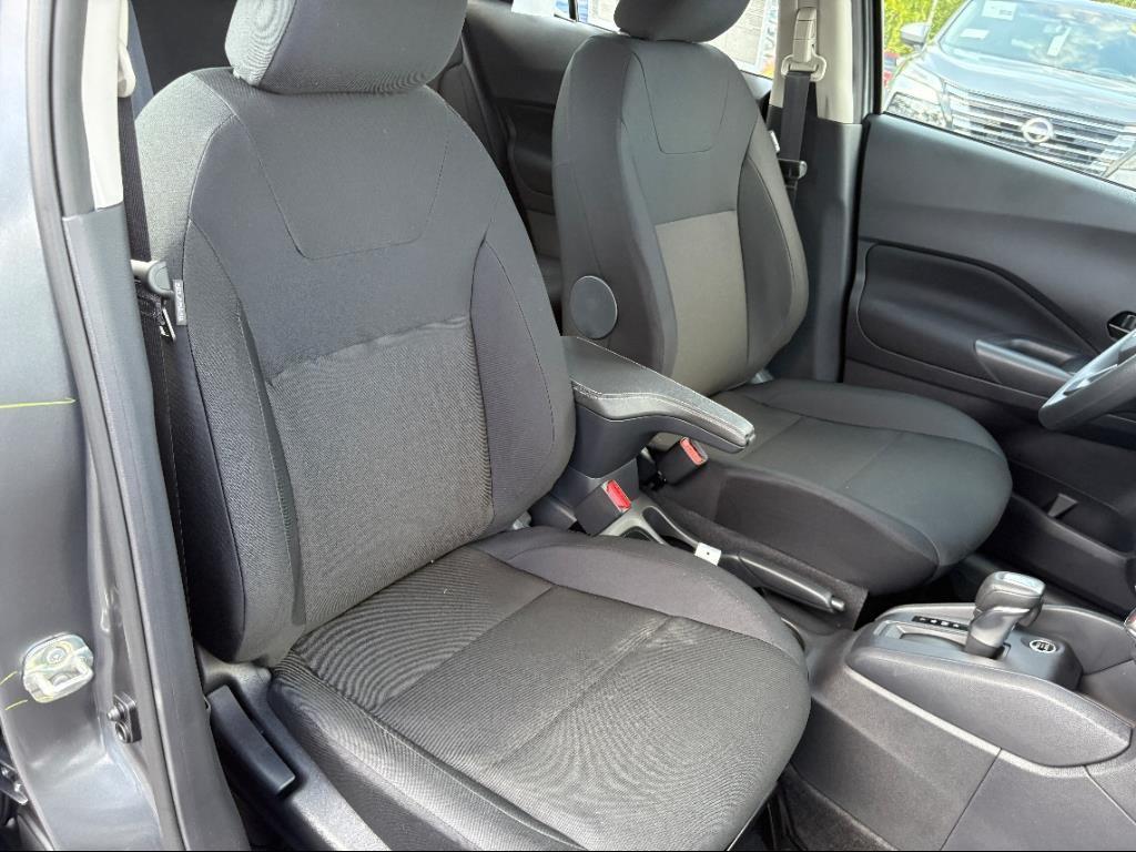 new 2025 Nissan Kicks car, priced at $23,338