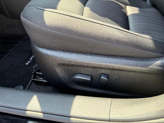 used 2023 Nissan Altima car, priced at $21,348