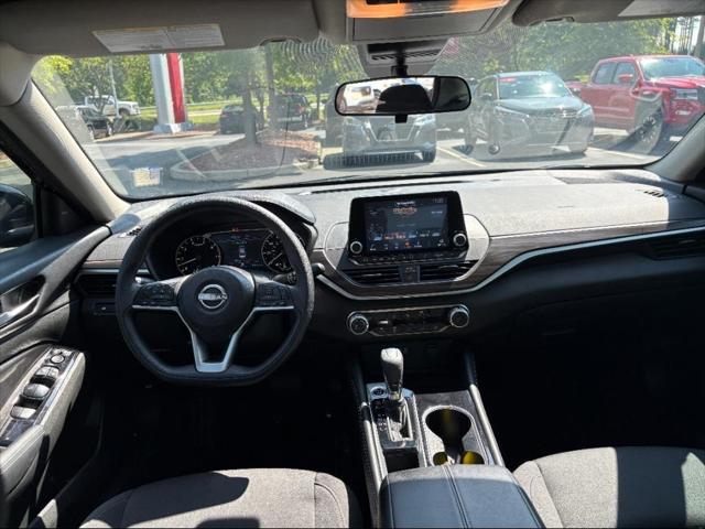 used 2023 Nissan Altima car, priced at $21,348