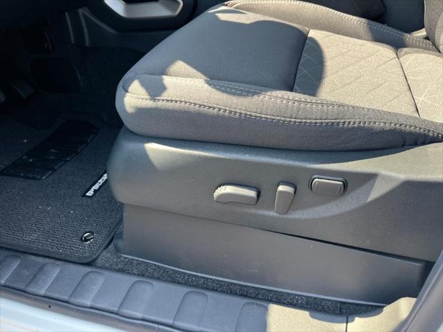 new 2025 Nissan Frontier car, priced at $40,118