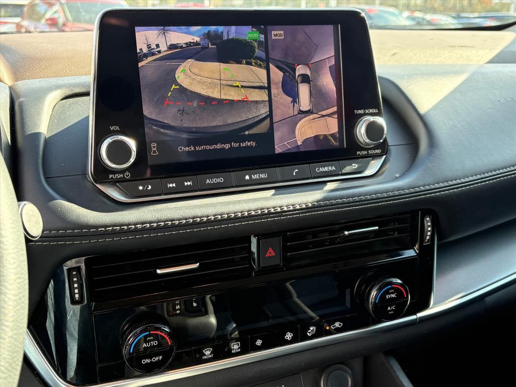 used 2021 Nissan Rogue car, priced at $18,559