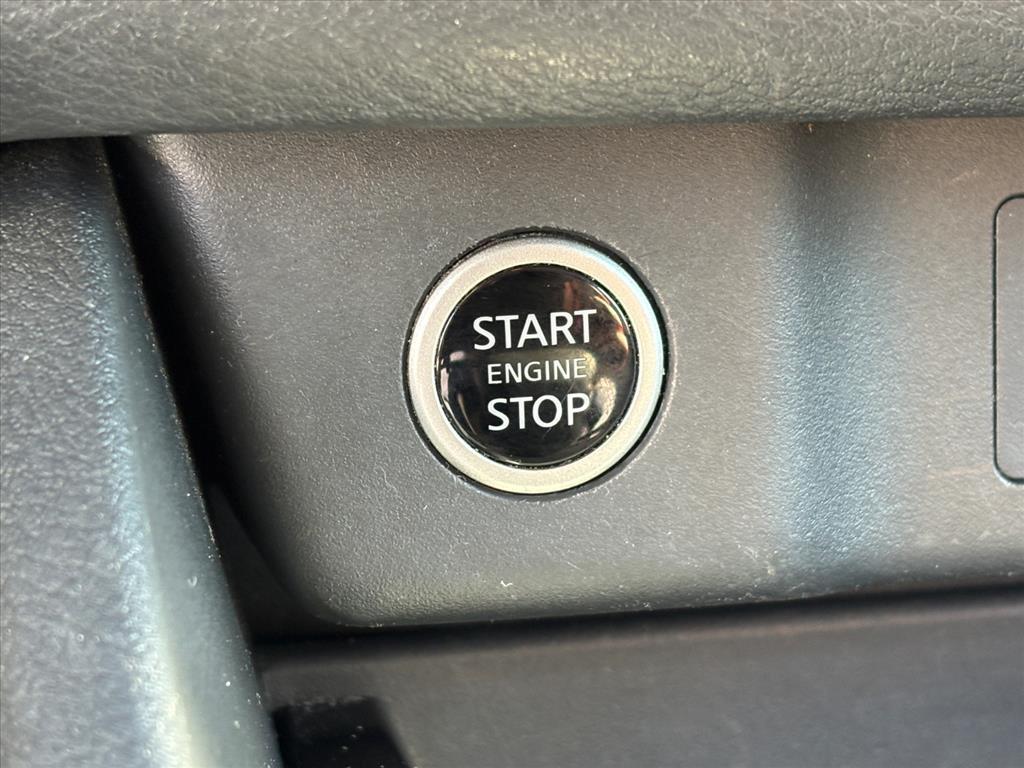 used 2021 Nissan Rogue car, priced at $18,559