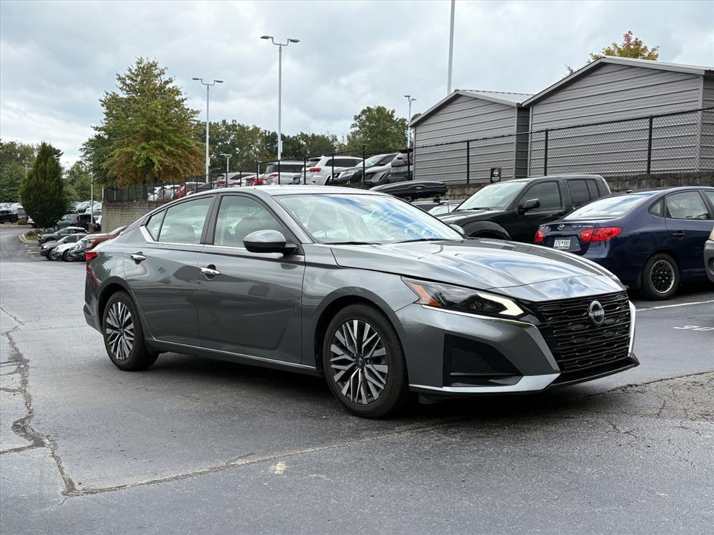 used 2023 Nissan Altima car, priced at $18,819