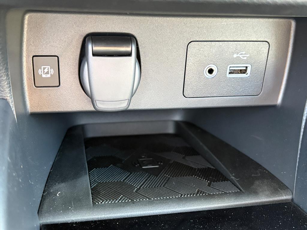 new 2025 Nissan Versa car, priced at $21,872