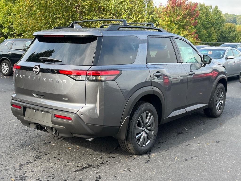 new 2025 Nissan Pathfinder car, priced at $43,370