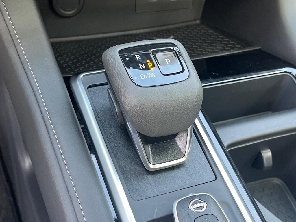 new 2025 Nissan Pathfinder car, priced at $43,370