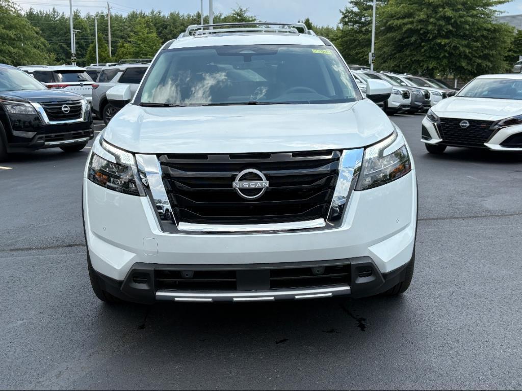 new 2025 Nissan Pathfinder car, priced at $47,122