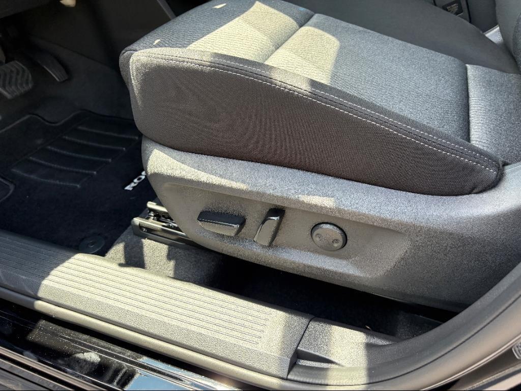 new 2025 Nissan Rogue car, priced at $32,064