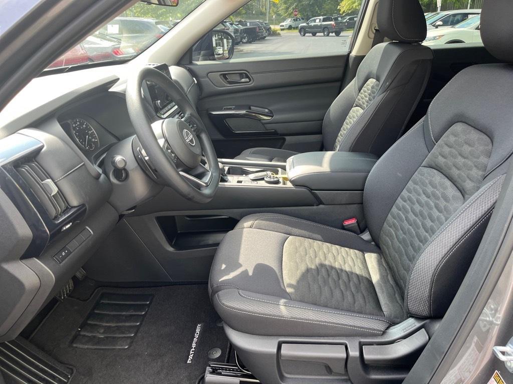 used 2025 Nissan Pathfinder car, priced at $35,576