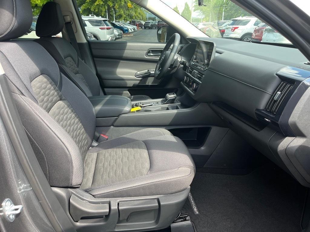 used 2025 Nissan Pathfinder car, priced at $35,576