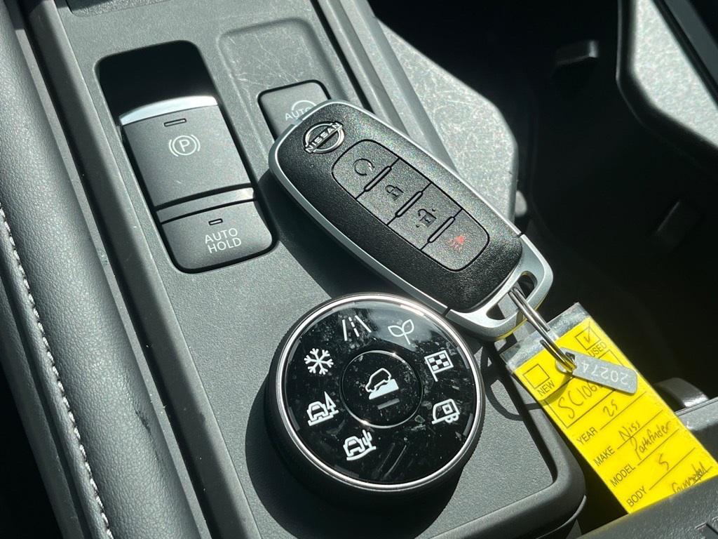 used 2025 Nissan Pathfinder car, priced at $35,576