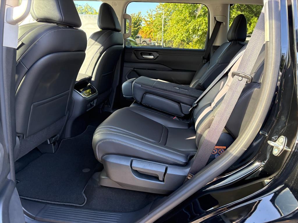new 2025 Nissan Armada car, priced at $60,079
