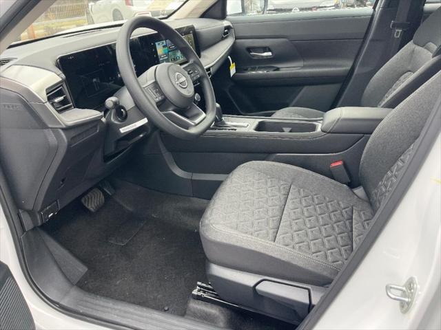 new 2025 Nissan Kicks car, priced at $25,409