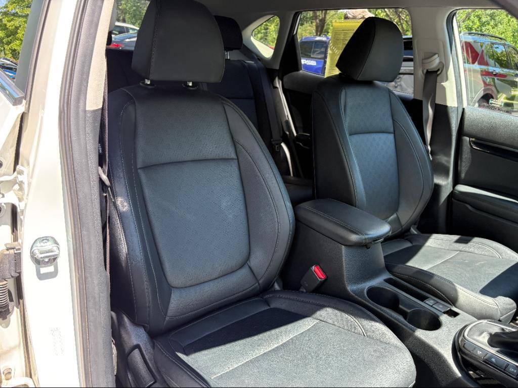 used 2023 Kia Seltos car, priced at $21,029