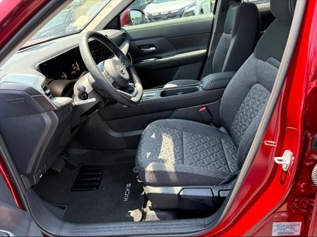 new 2025 Nissan Kicks car, priced at $26,959