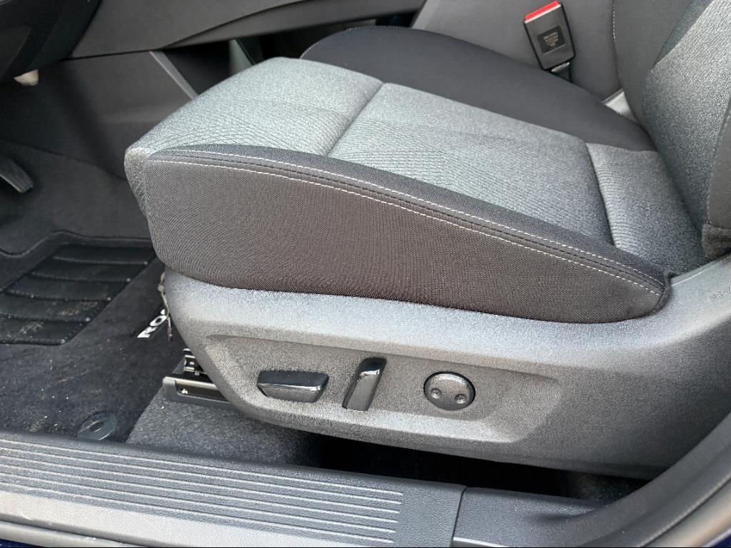 new 2025 Nissan Rogue car, priced at $32,309