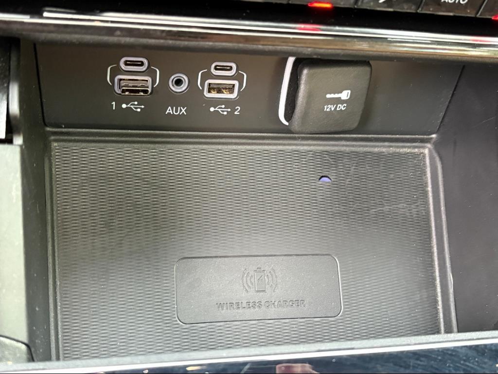used 2023 Jeep Grand Cherokee car, priced at $39,980