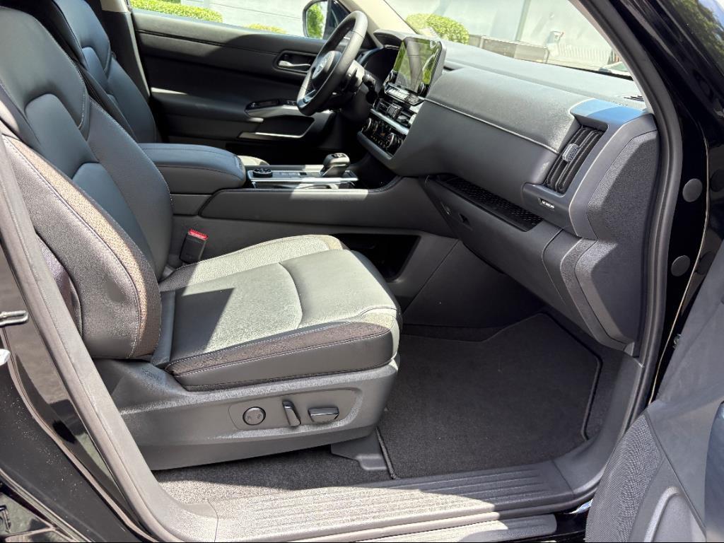 used 2025 Nissan Pathfinder car, priced at $43,353