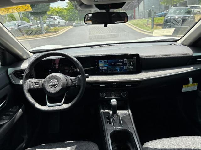 new 2025 Nissan Kicks car, priced at $26,555