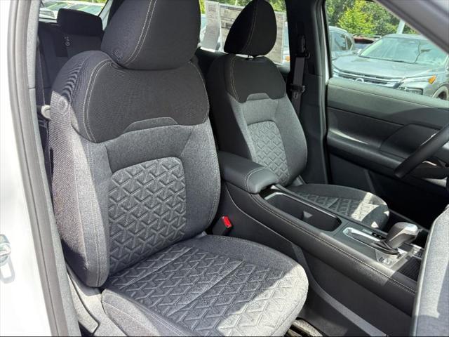 new 2025 Nissan Kicks car, priced at $26,555