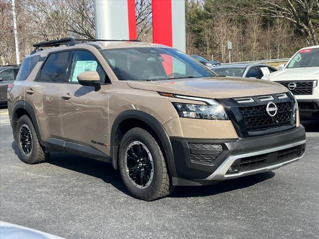 new 2025 Nissan Pathfinder car, priced at $44,432