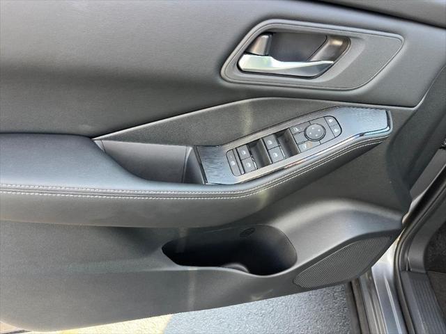 used 2025 Nissan Rogue car, priced at $27,181