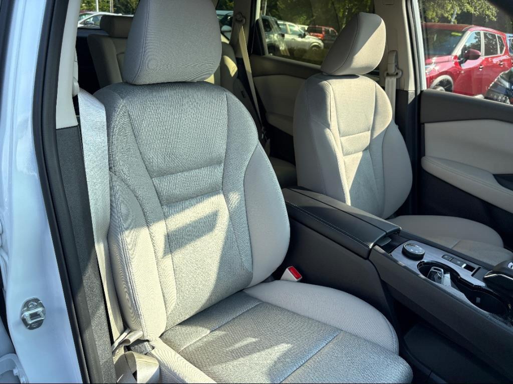 new 2025 Nissan Rogue car, priced at $32,549